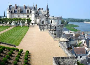 Tours Europe Loire Valley Château