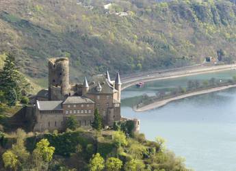 Tours Europe Rheinsteig castle