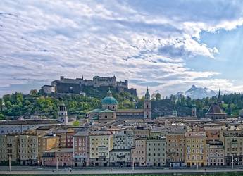 Tours Europe Salzburg houses