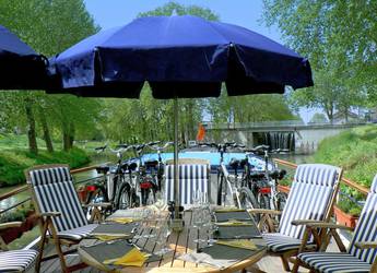 Barge tour canal du midi (1) Barge tour canal du midi (1)