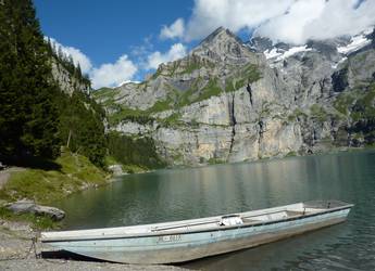 Alpine Beartrek canoe on the lake Alpine Beartrek canoe on the lake