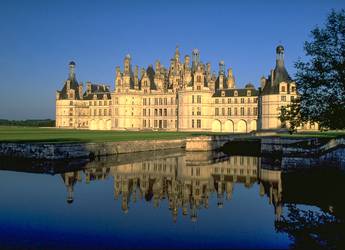 Tours Europe - Loire Castle Tours Europe - Loire Castle