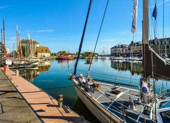 Honfleur boat 2 Honfleur boat 2