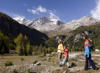 walking in Bernina region walking in Bernina region