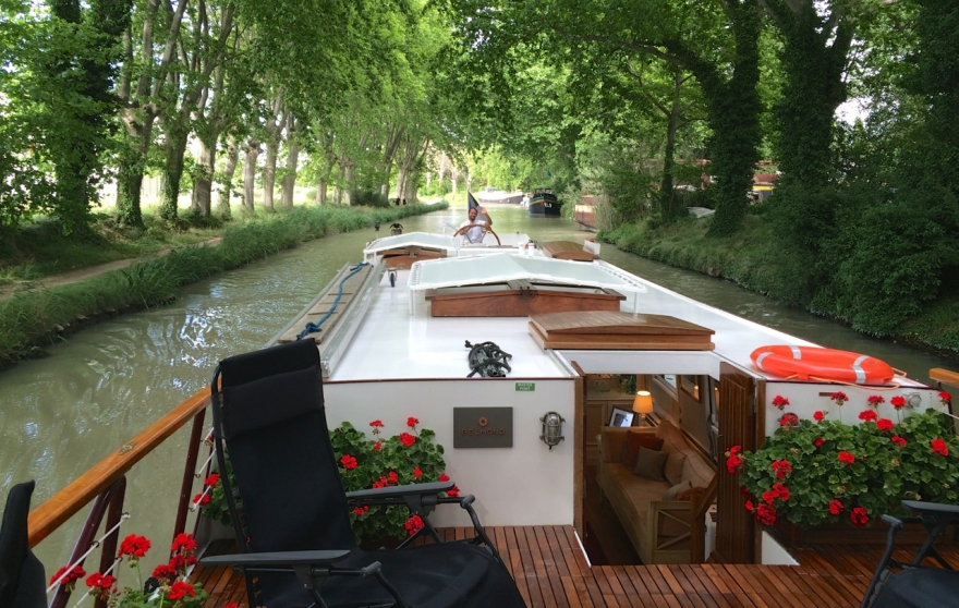 cruising the canal du midi